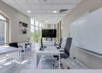 Oświetlenie LED dla biznesu – wybór odpowiednich rozwiązań dostosowanych do potrzeb B2B