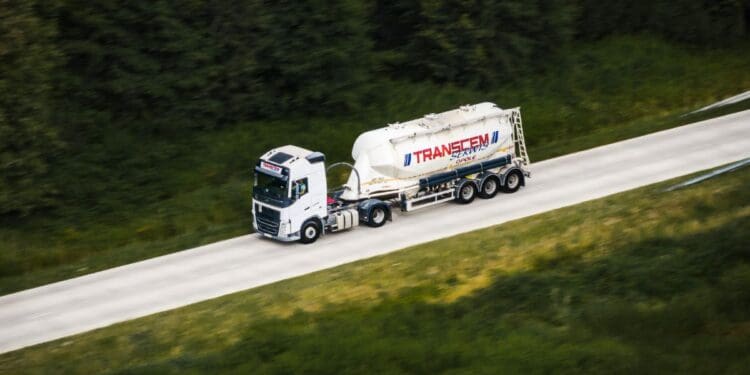 transport cementu